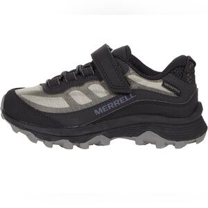 Merrell Black and Gray Sneakers Rugged Outdoor Design